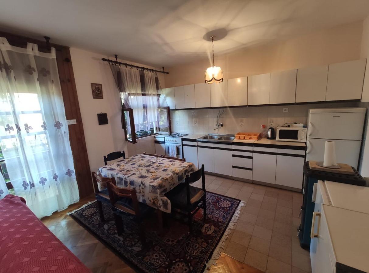 Family Apartment Near Beach Biograd Na Moru Exterior foto